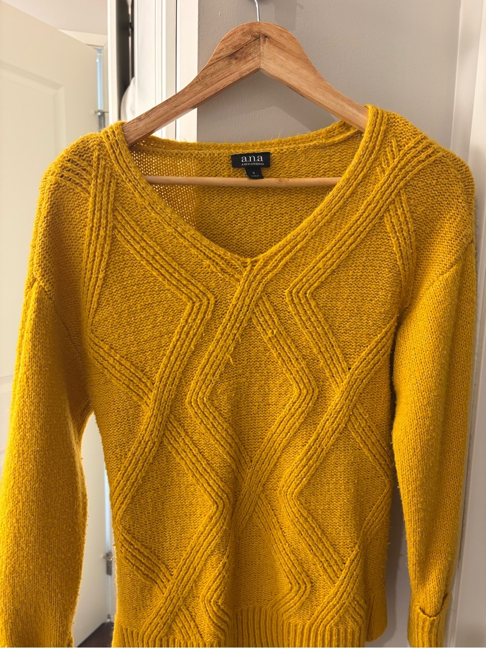 a.n.a Women's Mustard Cable V-Neck Sweater